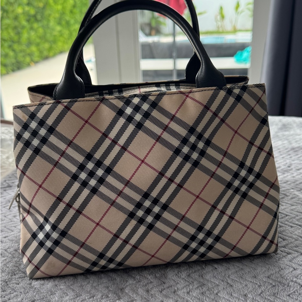 Burberry Cream and Black Tote Bag with Iconic Design